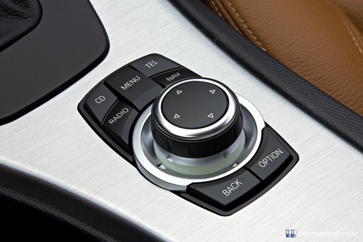 Der neue BMW 3er - Neuer iDrive-Controller