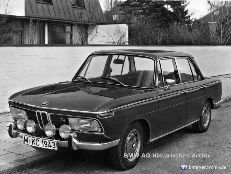 BMW 2000tii - BMW E121