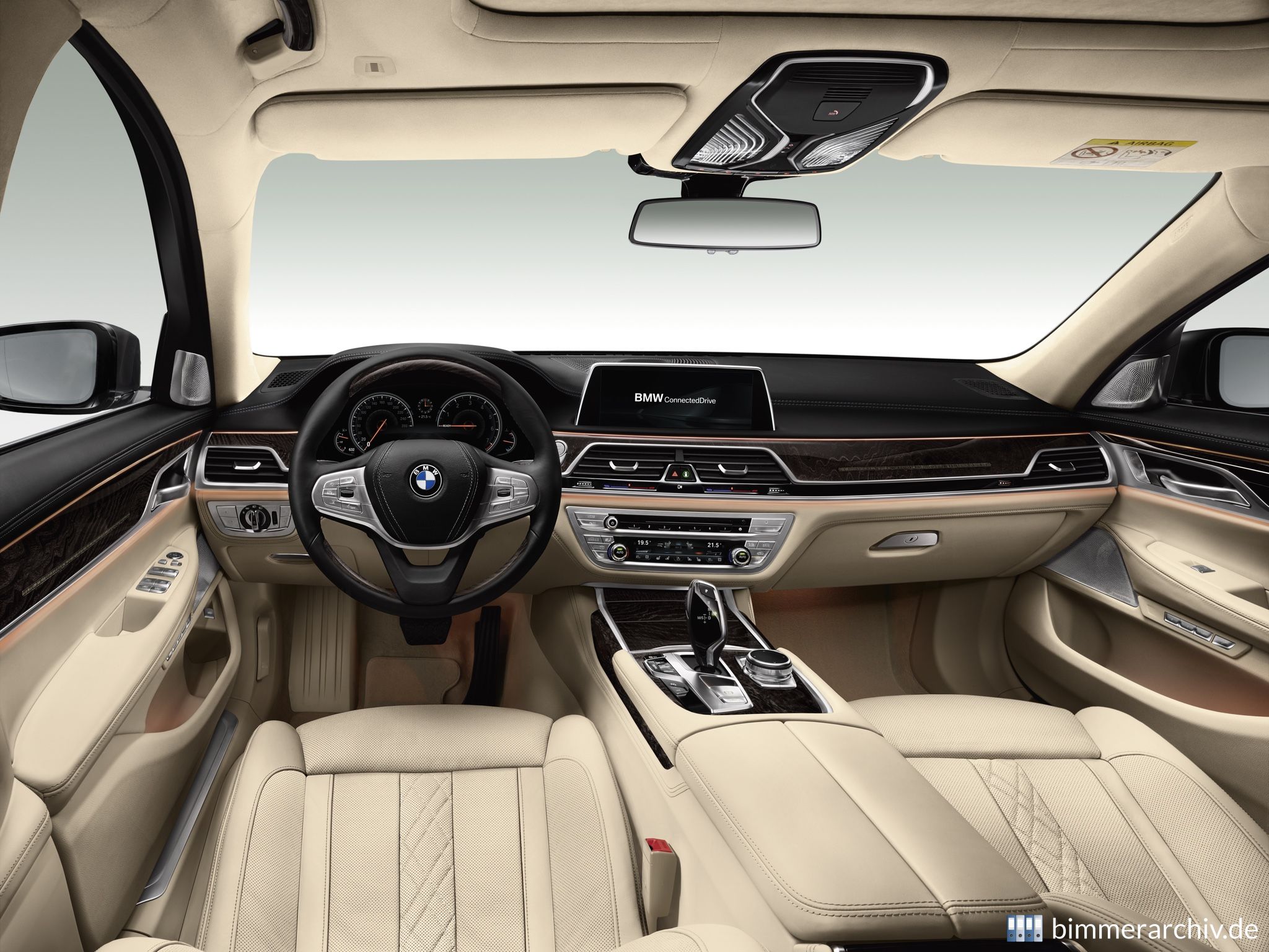 Model Archive for BMW models · BMW 7 Series - Interior · bmwarchive.org