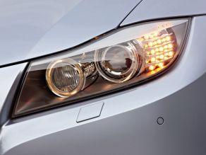 Der neue BMW 3er - Frontscheinwerfer