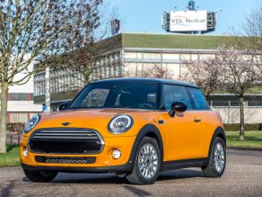 Contract manufacturing of the MINI at VDL Nedcar in Born
