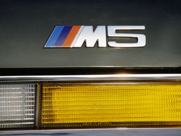 BMW 5 series (E28)