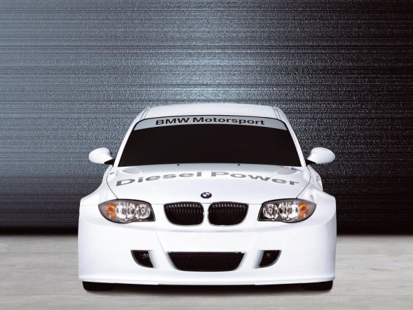 BMW 120d Customer Racing