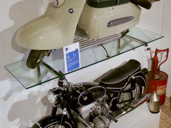 BMW R 69 S and BMW R 10