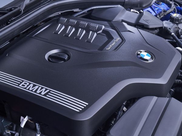BMW TwinPower Turbo four-cylinder petrol engine (B48)